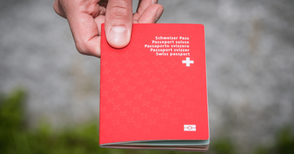 Le design du passeport suisse sera modifié en octobre 2022